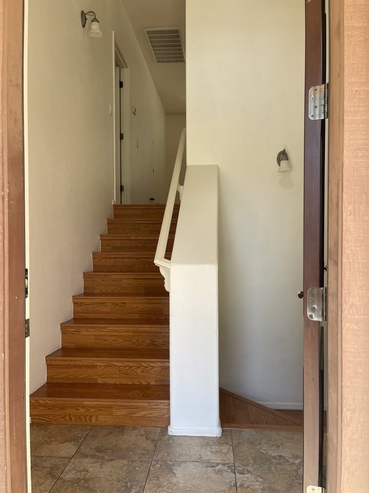 4164 E Tyson St - Photo 3 of 27