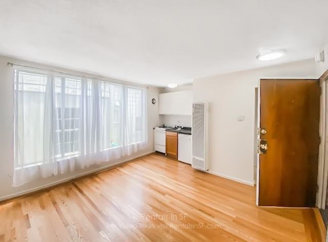 878 14th St #304 - Photo 3 of 12