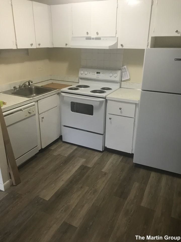 74 Craigie St #24 - Photo 3 of 10