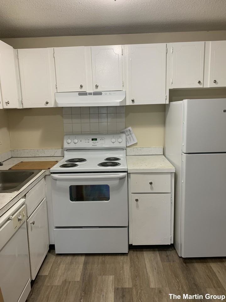 74 Craigie St #24 - Photo 4 of 10