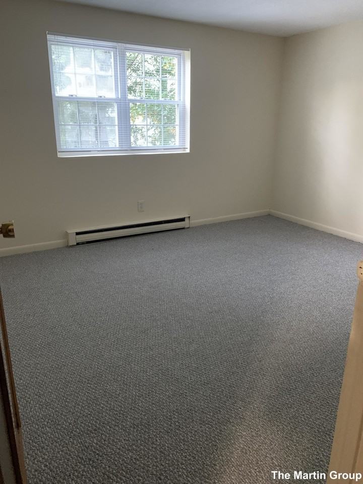 74 Craigie St #24 - Photo 6 of 10