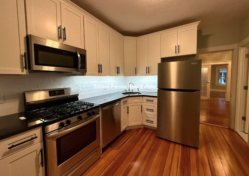 Bay State Ave 1, Somerville, MA 02144 3 Bedroom Apartment for Rent