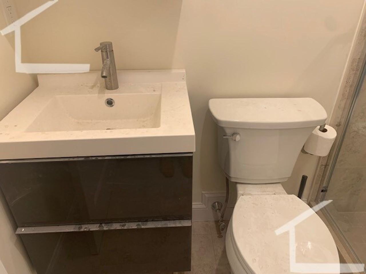 1028 Commonwealth Ave - Photo 4 of 16