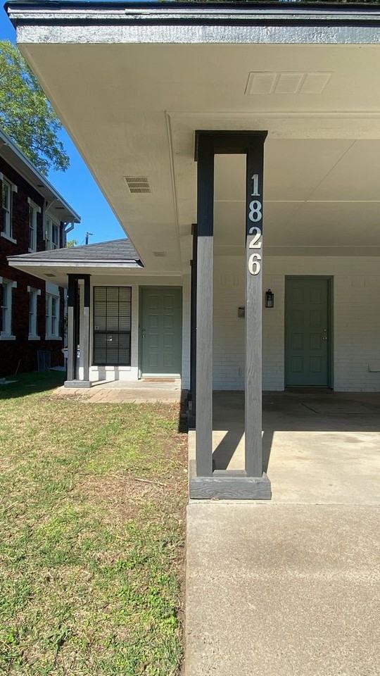 1824 6th Ave - Photo 2 of 16