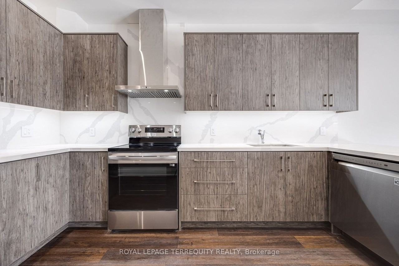 80 Holwood Avenue #4 - Photo 3 of 23