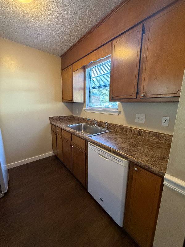 7703 Kipling St #B - Photo 3 of 17