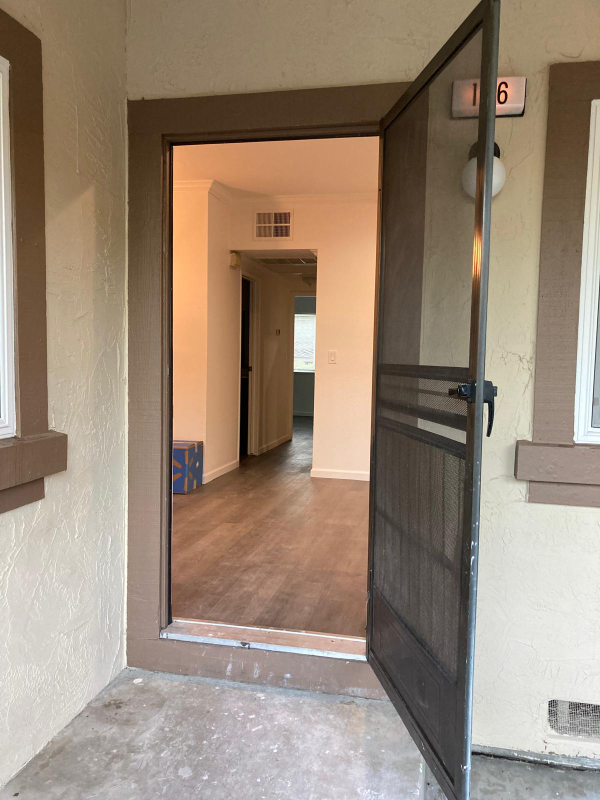 166 Hackamore Ln - Photo 2 of 16