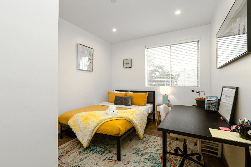 953 N Normandie Ave #204 - Photo 4 of 20