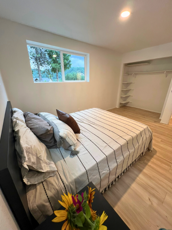 11156 North Rd - Photo 3 of 9