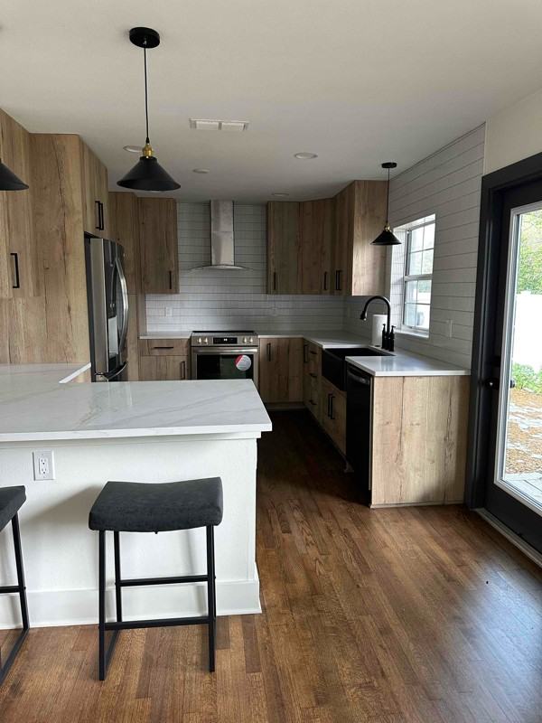 1221 S Crystal Lake Dr - Photo 3 of 10