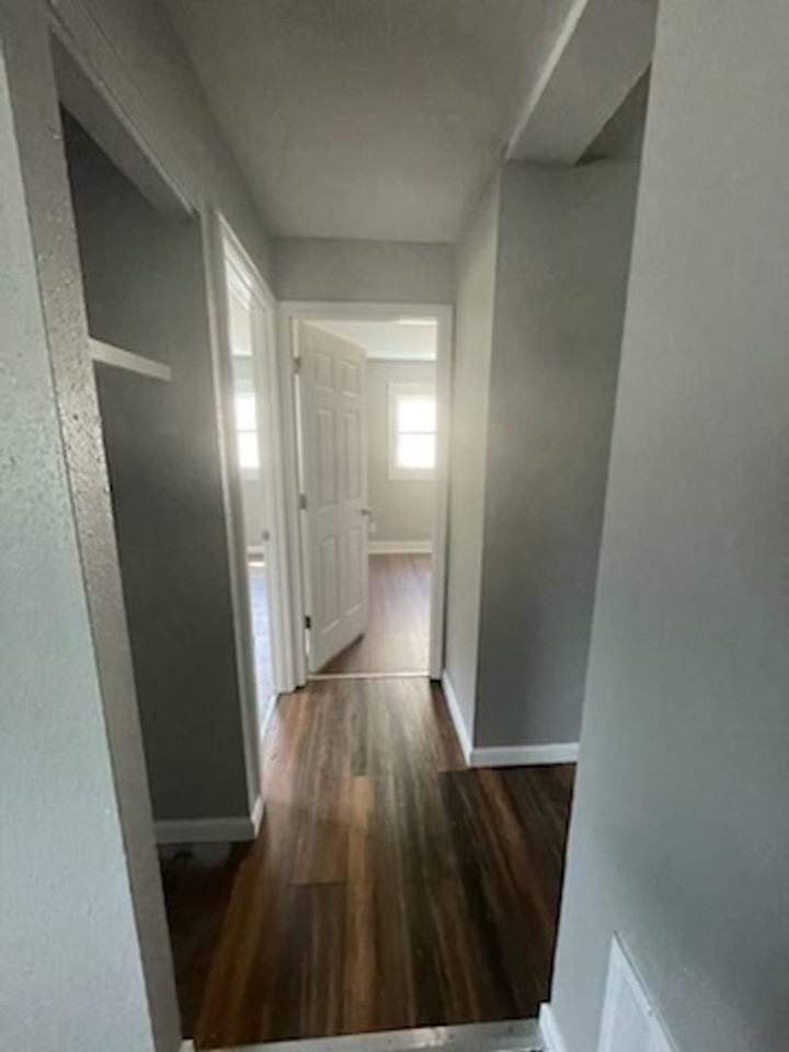 51 Saint Gregory Dr - Photo 4 of 8