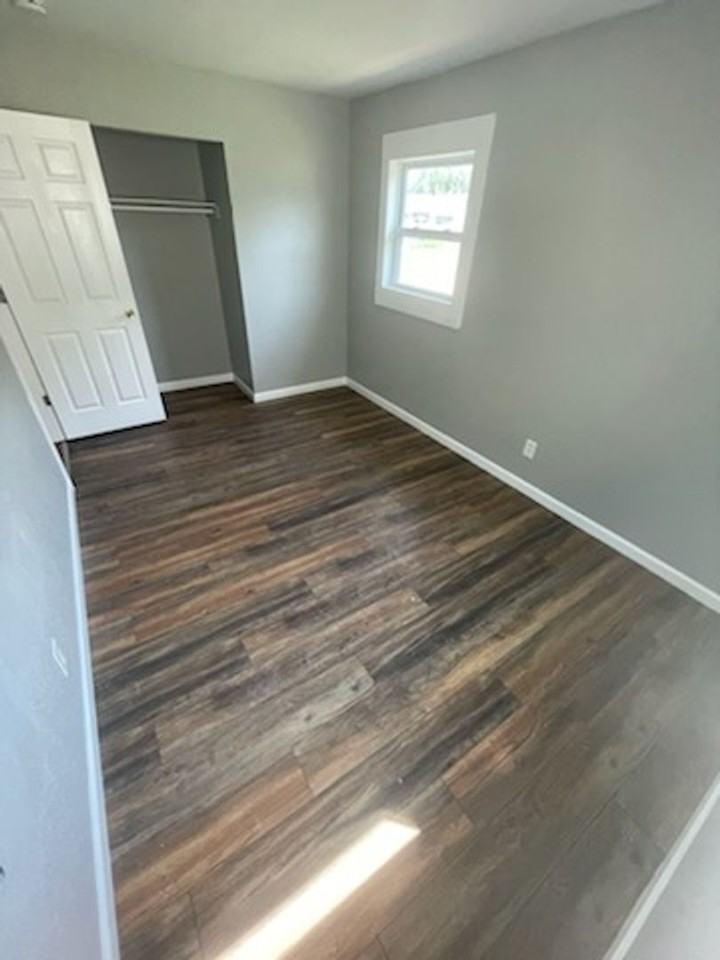 51 Saint Gregory Dr - Photo 5 of 8