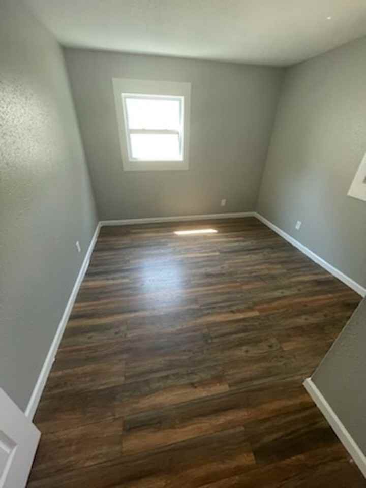 51 Saint Gregory Dr - Photo 7 of 8
