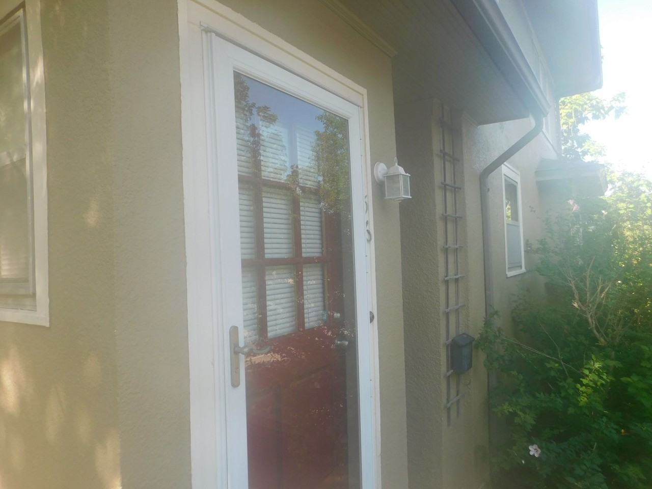 156 N Clifton Ave - Photo 3 of 18