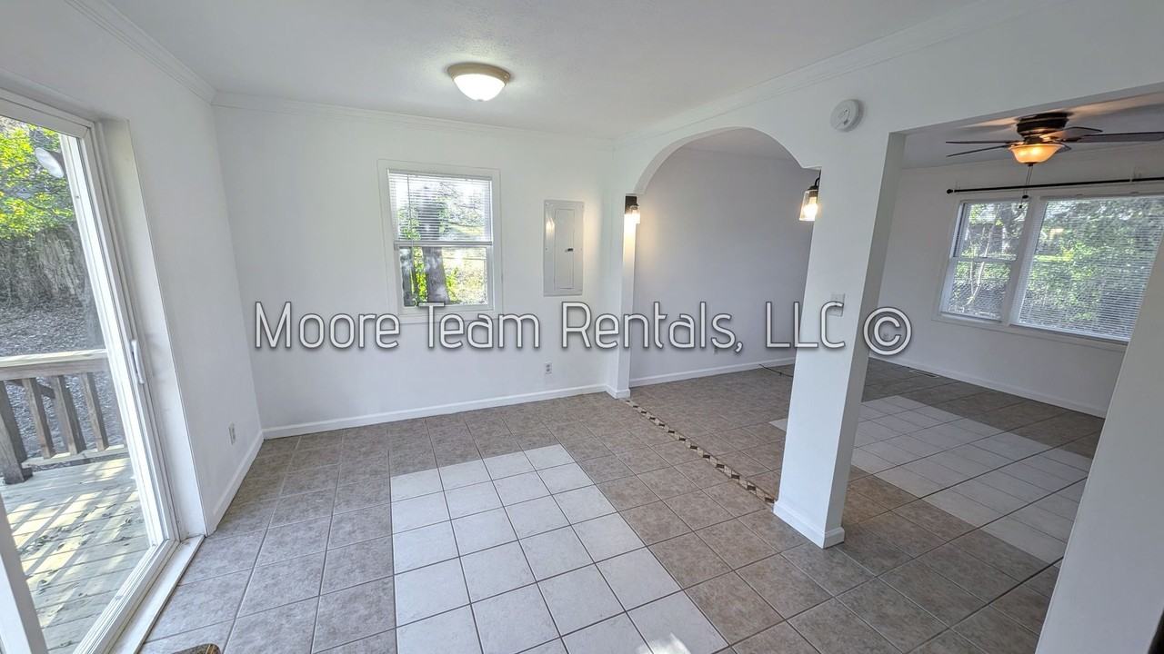 519 E Blue Ridge Rd - Photo 7 of 21