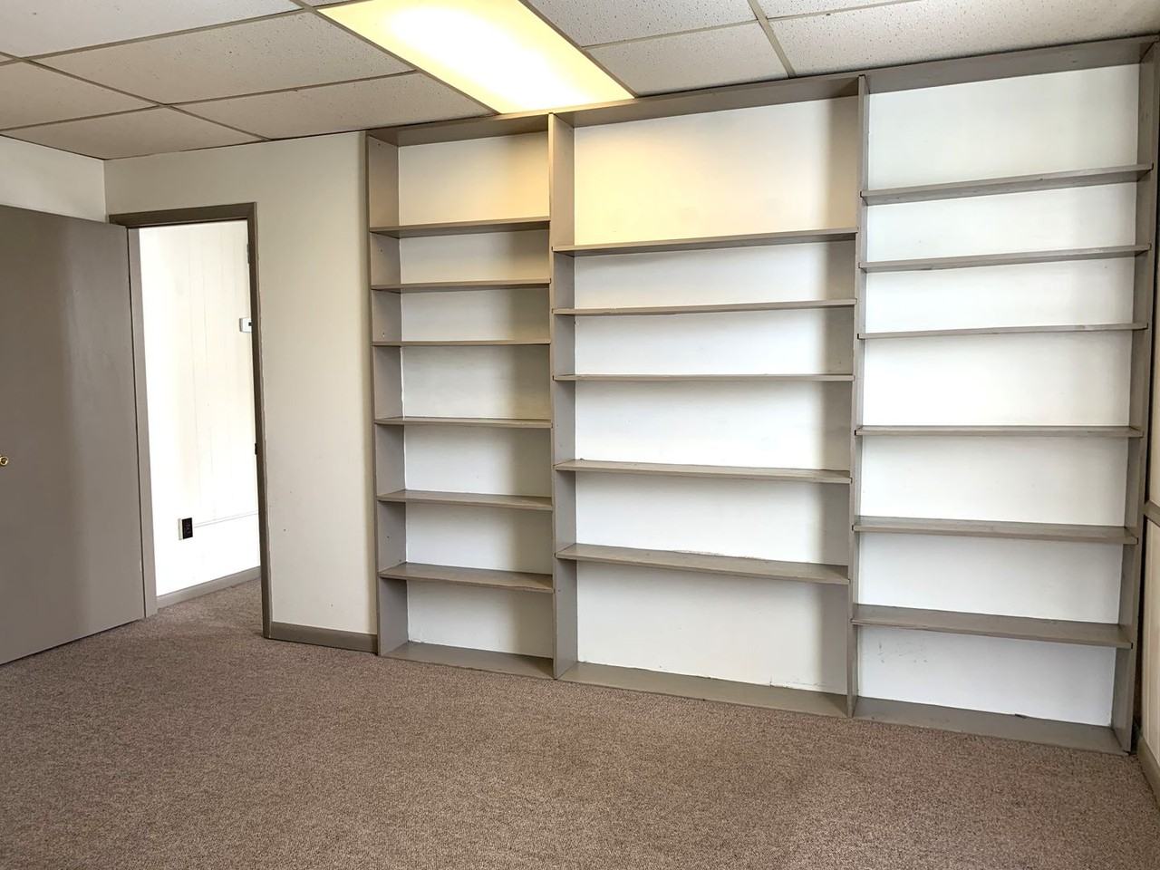 903 Scotland Ave - Photo 6 of 16