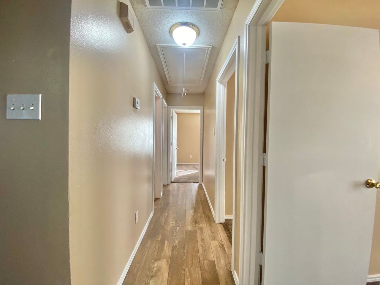 1809 38th St - Photo 6 of 11