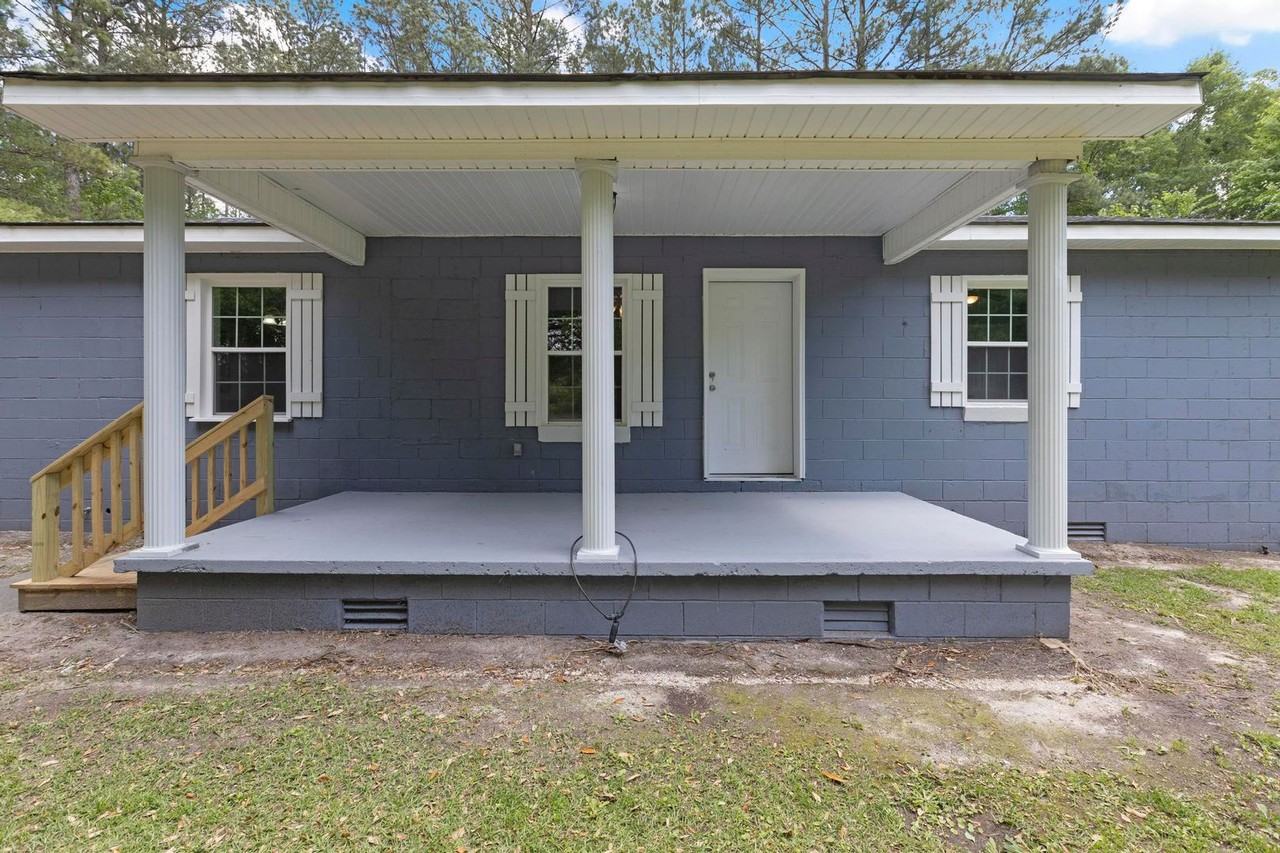 690 Maple Hill School Rd - Photo 2 of 21