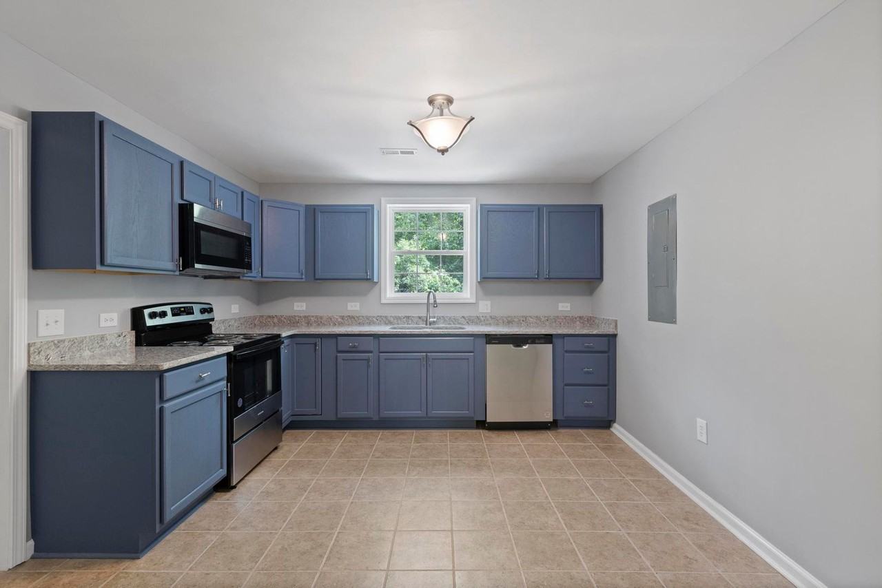 690 Maple Hill School Rd - Photo 7 of 21