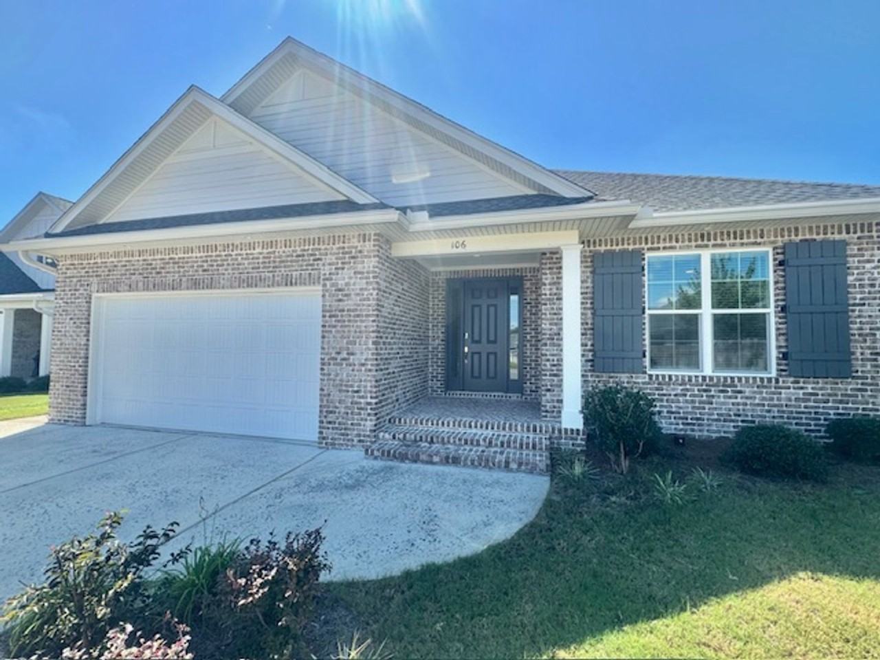 106 Hornet Ln - Photo 2 of 35