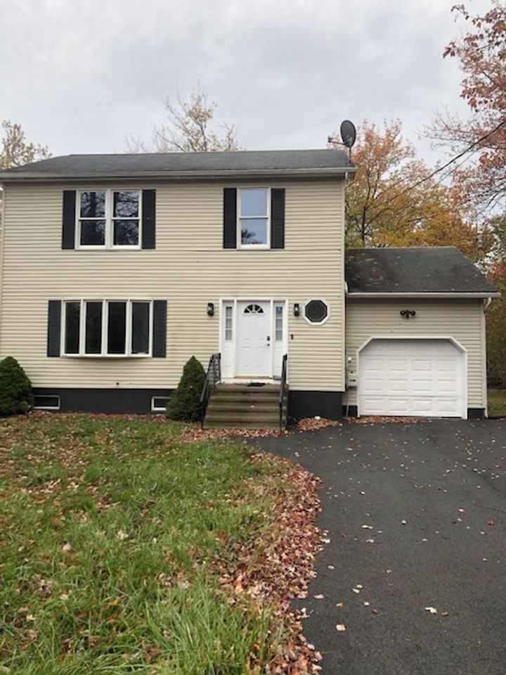 1680 Moonbeam Ter - Photo 2 of 17