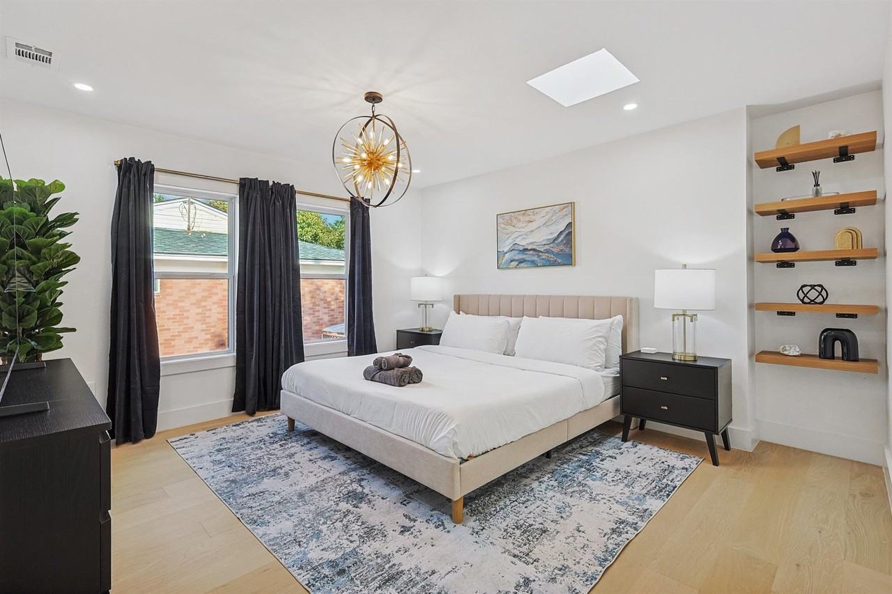 6639 Aintree Cir #NA - Photo 4 of 48