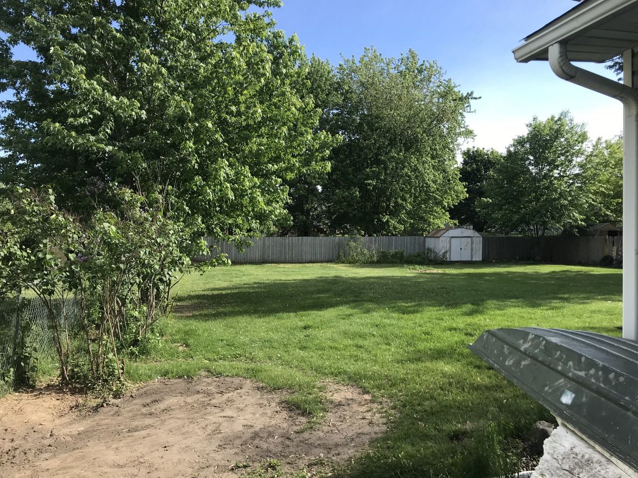 813 Birch St Sw #NA - Photo 2 of 6