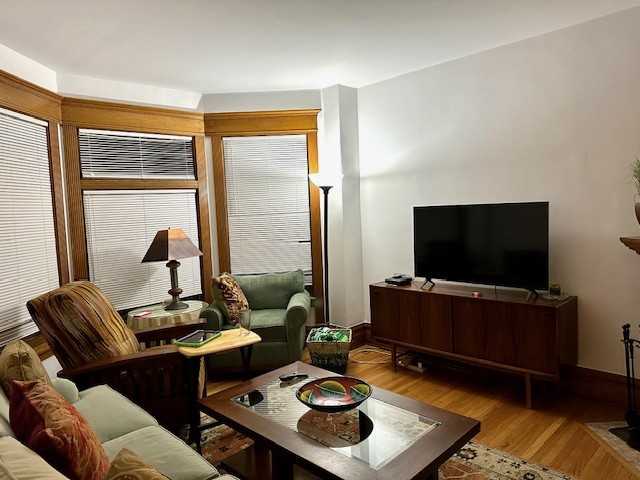 512 Park Ave #1 - Photo 2 of 15