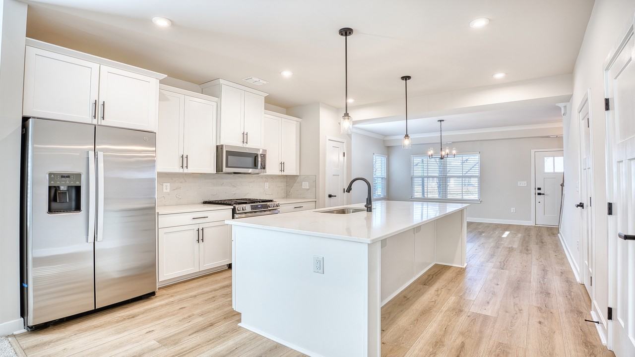 2520 Evander Dr #2520 - Photo 3 of 26
