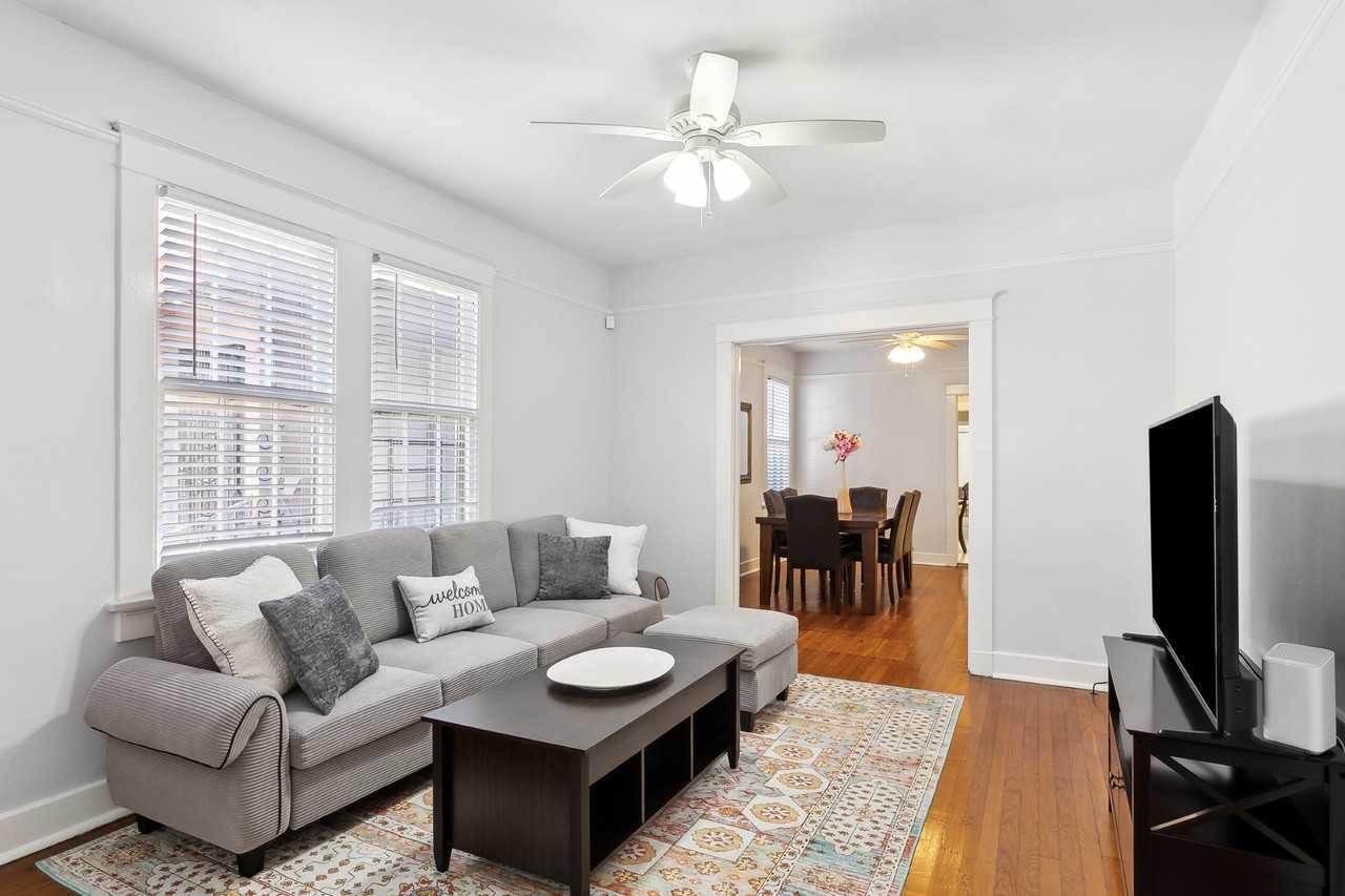 2209 Broadway St #NA - Photo 3 of 18