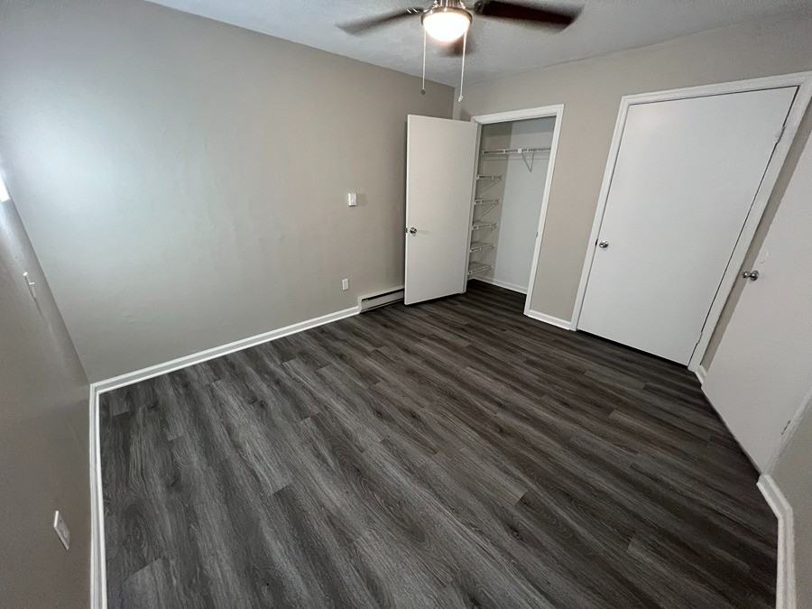 3910 Bowdens Ferry Road - Photo 5 of 11