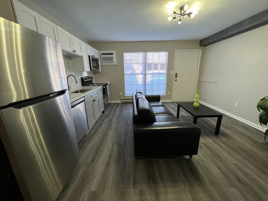 3910 Bowdens Ferry Road - Photo 4 of 11