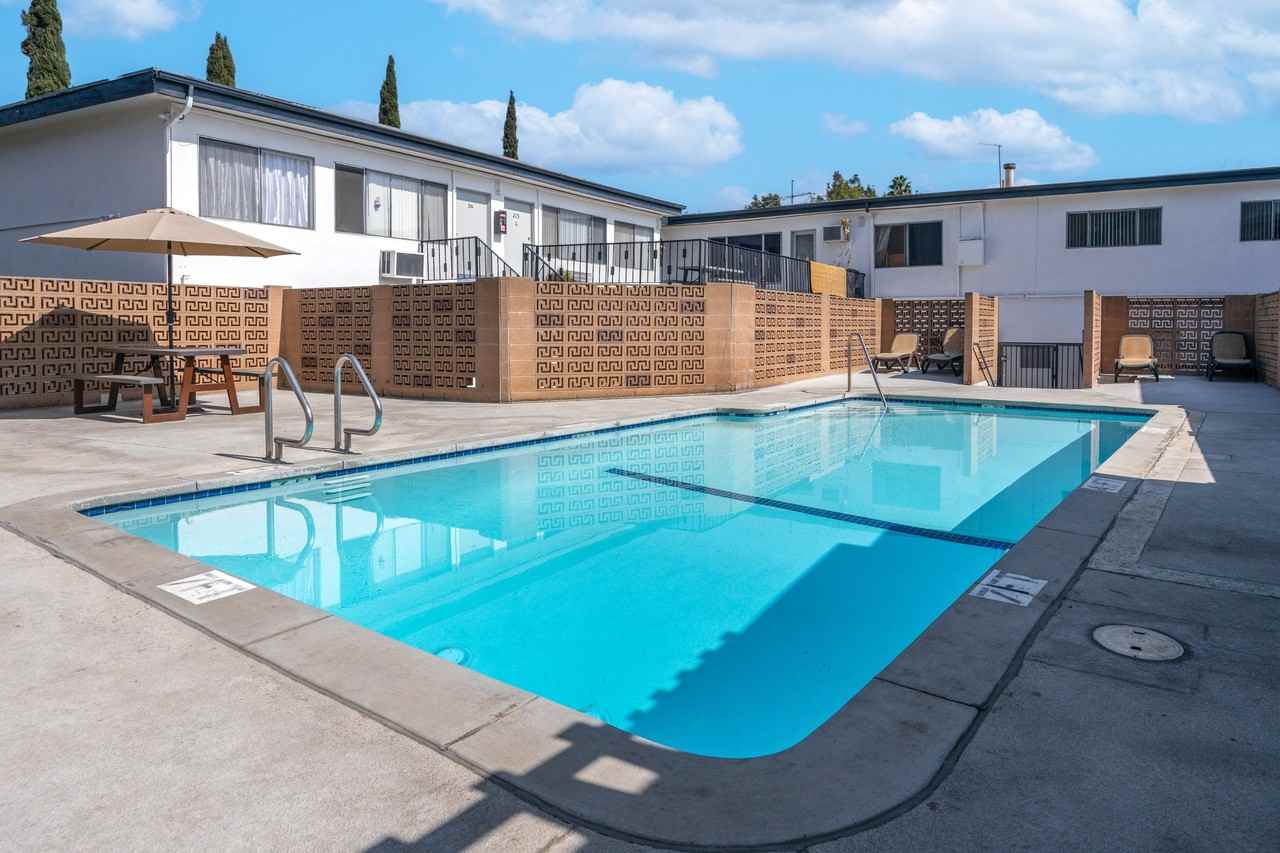 Prospect Plaza Apartments - Photo 5 of 16