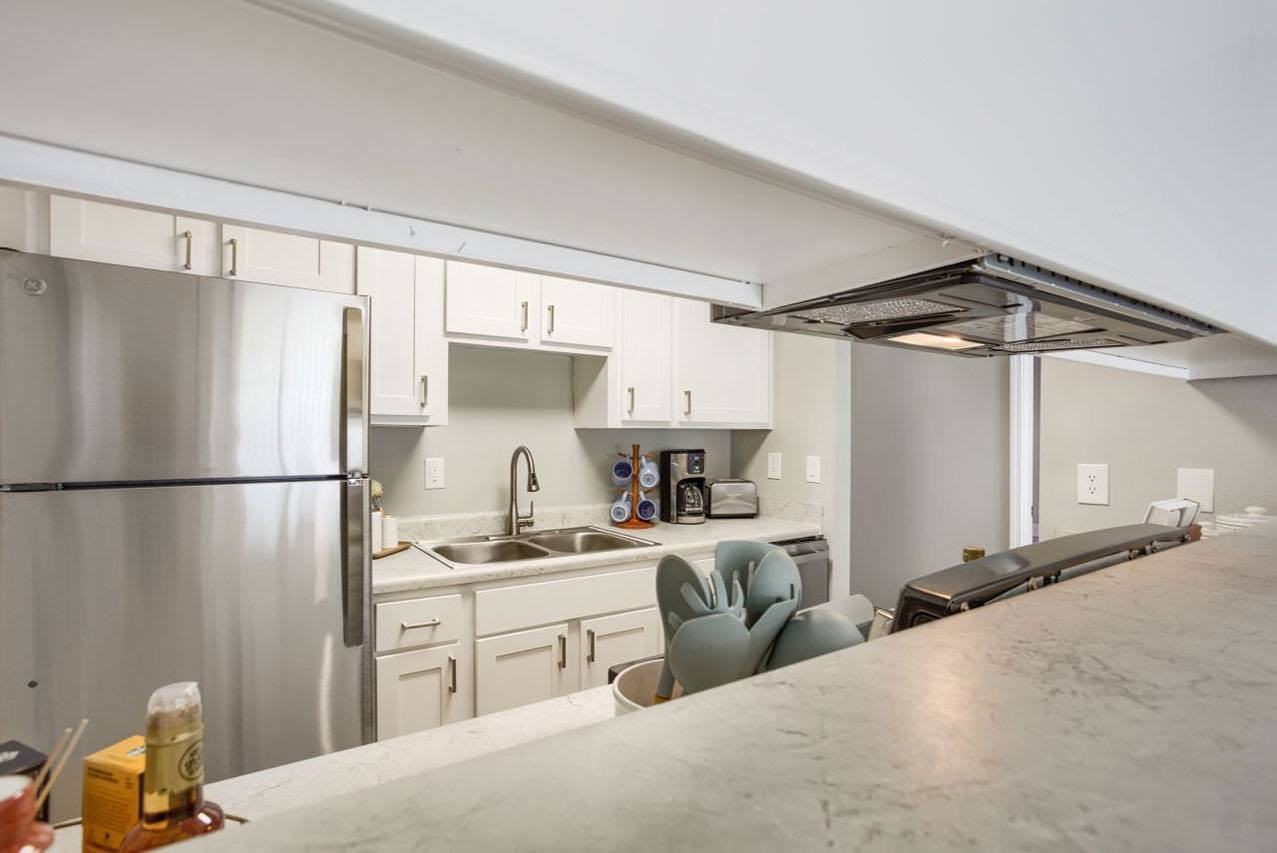 Emerald Shores - Photo 3 of 17