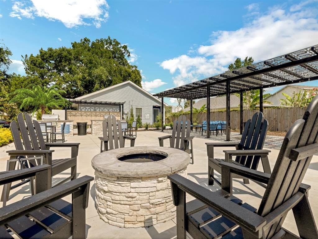 The Papillon - Photo 7 of 11