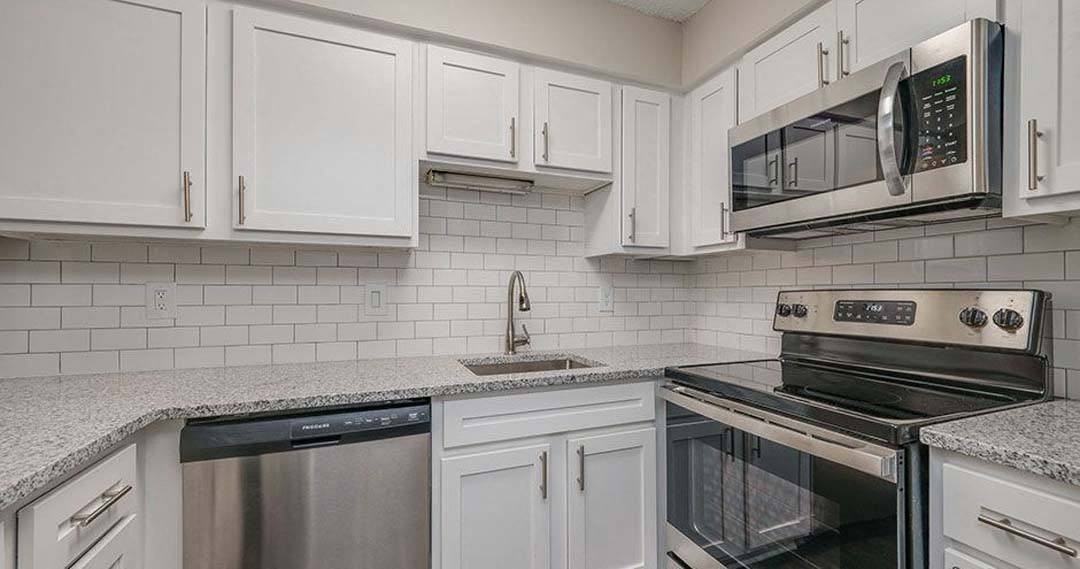 Ashton at Oyster Point - Photo 2 of 22