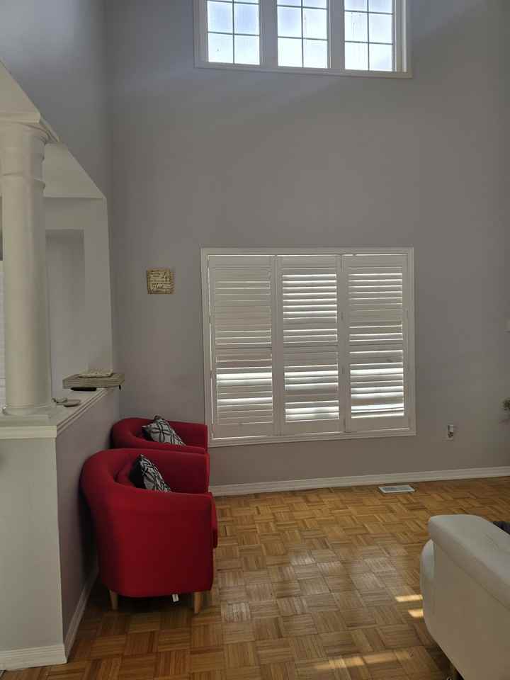 70 Mainard Crescent - Photo 2 of 5