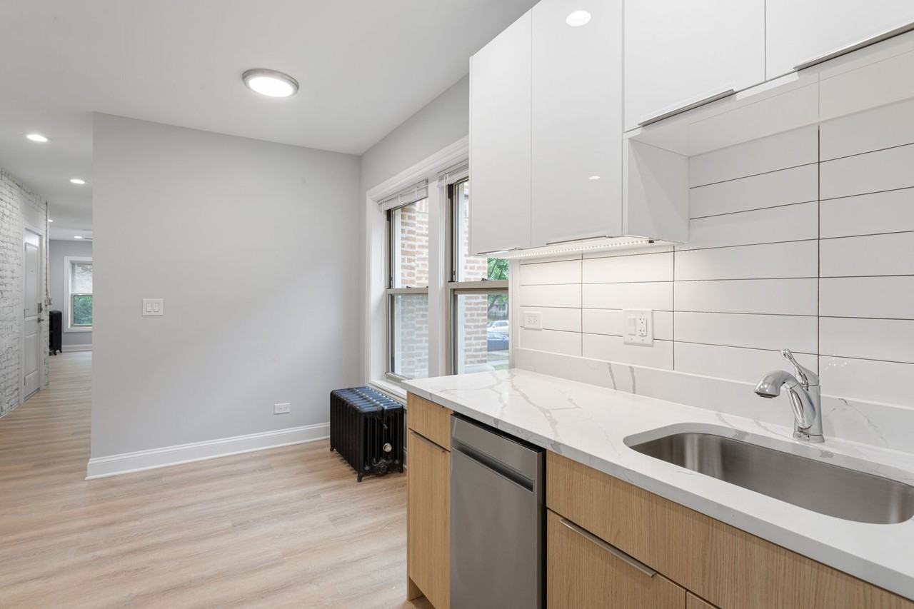 The Chase Court - Photo 5 of 26