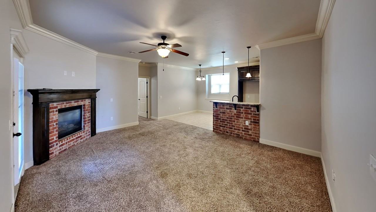 2425 Nw 153rd St - Photo 4 of 23