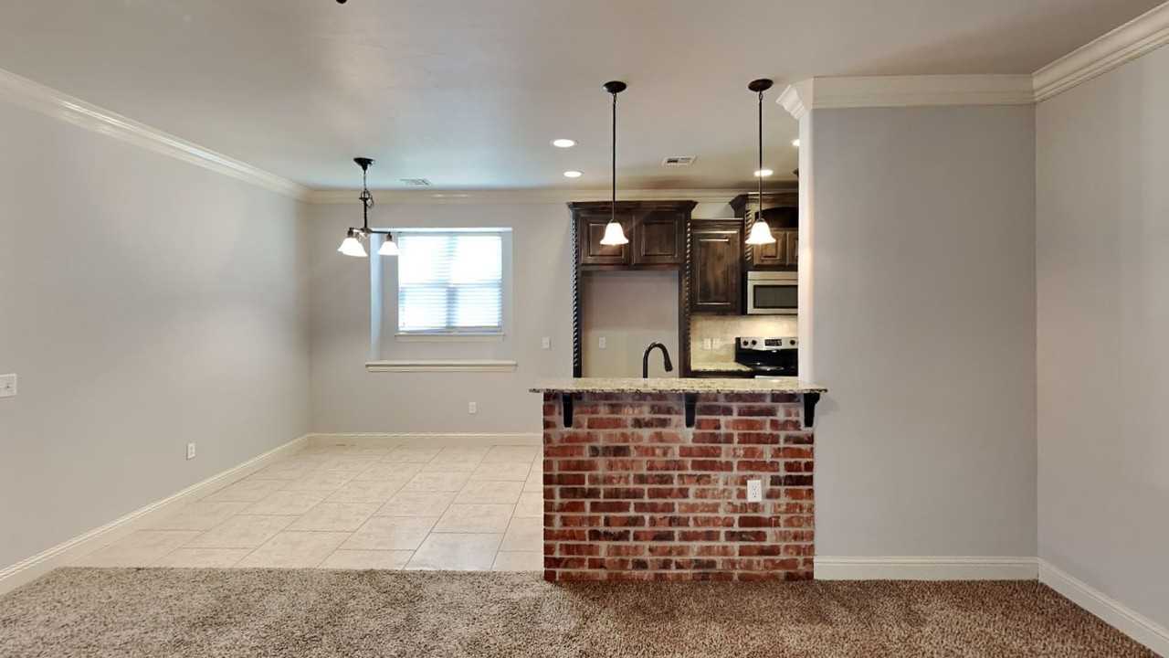 2425 Nw 153rd St - Photo 6 of 23