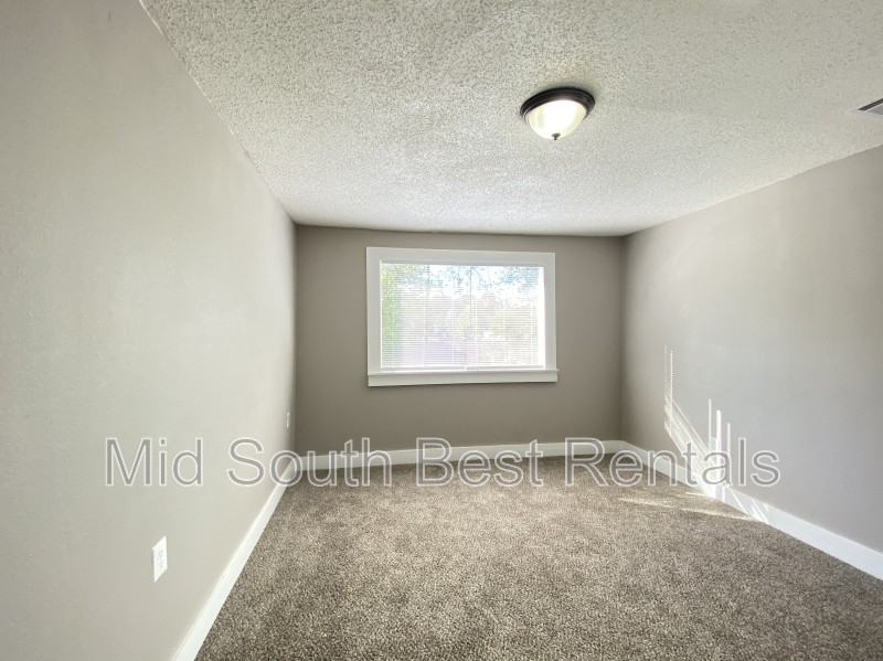 8100 W 35th St - Photo 6 of 8