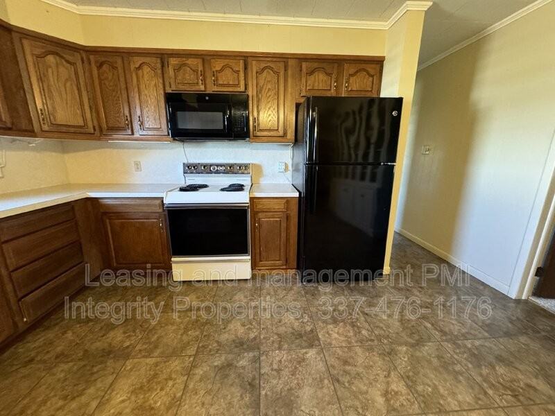 13306 Louis St - Photo 4 of 25