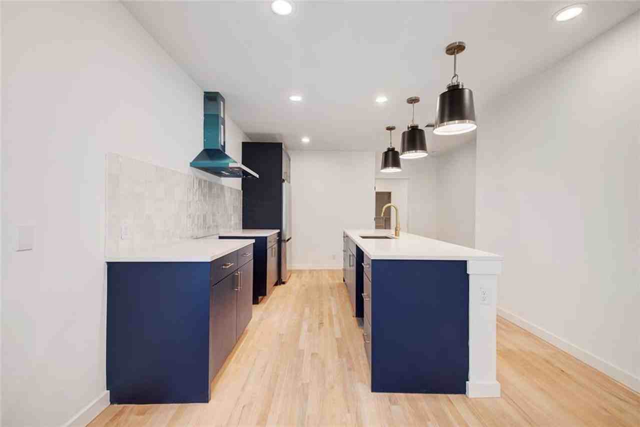 3213 Harris Park Ave #3 - Photo 7 of 40