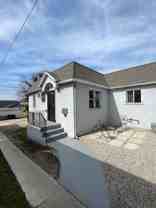 3926 W 28th St - Photo 1 of 1