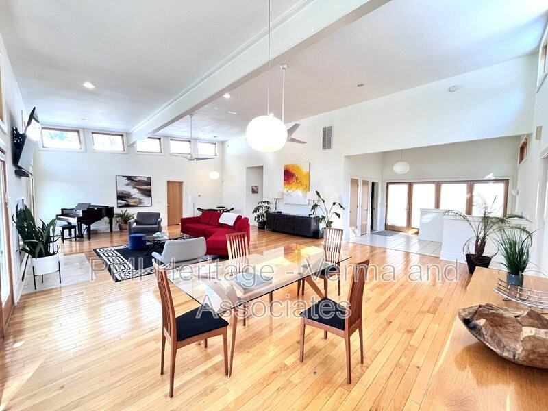 2473 N Jimmie Ave - Photo 3 of 39