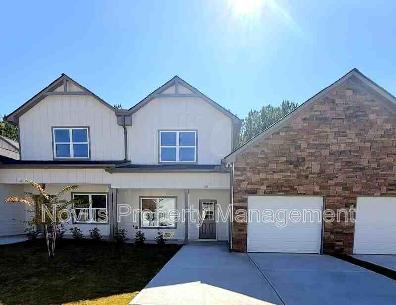 108 Crest Pointe - Photo 2 of 24