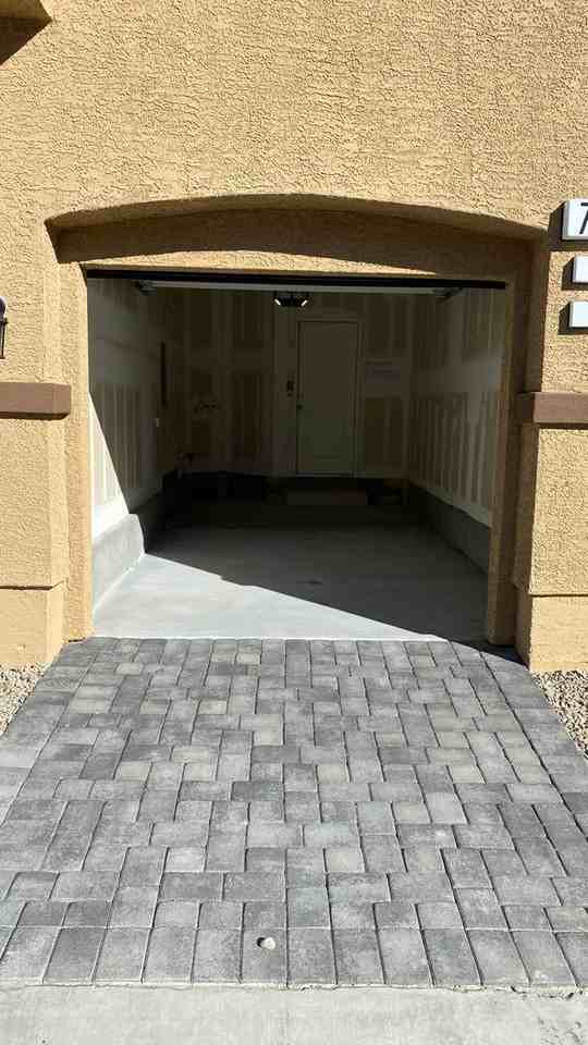 7850 Aurora Sky St - Photo 6 of 40