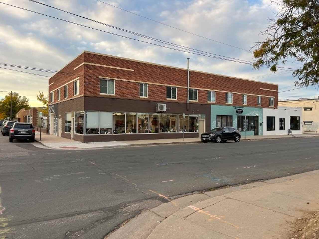 Lincoln Terrace - Photo 4 of 23