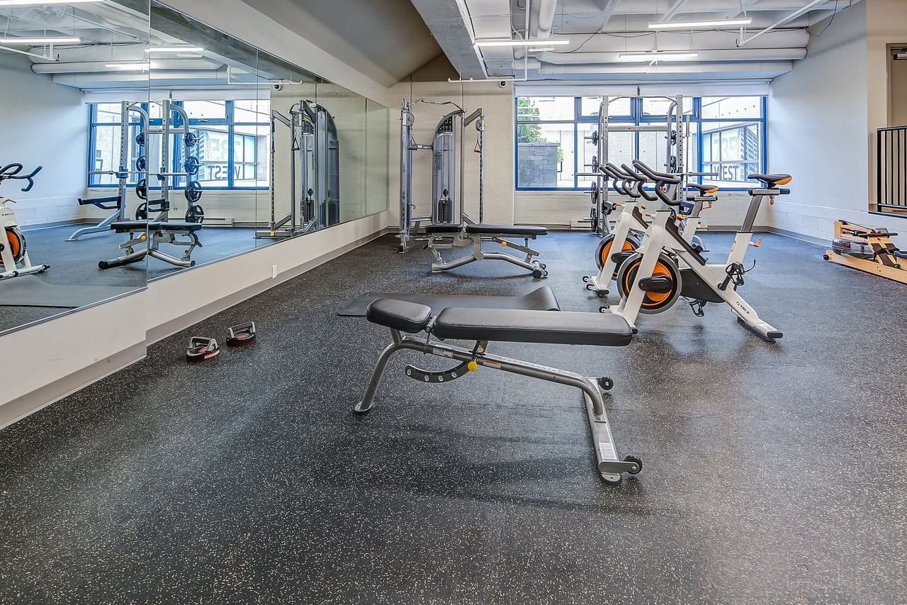 735 West by 3L Living - Photo 3 of 23