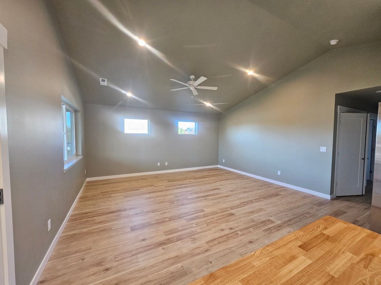 123 E 9th Ave #38 - Photo 4 of 15